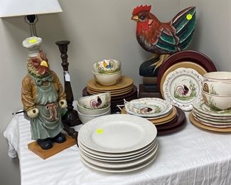 Fun rooster plates