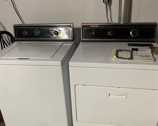 Very clean matching washer and electric dryer
