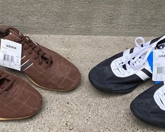 Old School Mens Adidas Size 12 2 pr