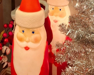 Blow Mold Lighted Santa's