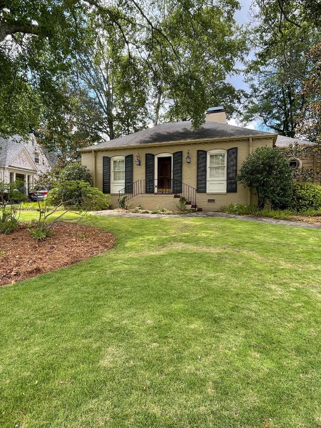 Next Generation Estate Sales in Mountain Brook starts on 7/15/2023