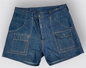 VINTAGE MONTGOMERY WARD DENIM SHORTS WITH SNAP POCKETS
