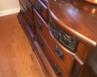 Items Located In The Dining Room