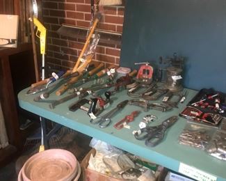 Items Located In The Garage