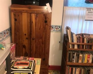 Items Located In The 1st Bedroom