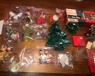 Items Located In The 2nd Bedroom ~ Vintage Christmas Decor