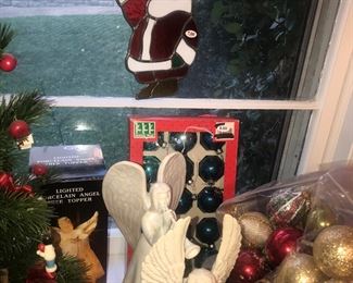 Items Located In The 2nd Bedroom ~ Vintage Christmas Decor