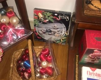 Items Located In The 2nd Bedroom