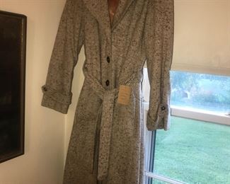 Items Located In The 3rd Bedroom ( MASTER) ~ Vintage Womens Clothing