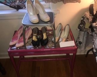 Items Located In The 3rd Bedroom ( MASTER)