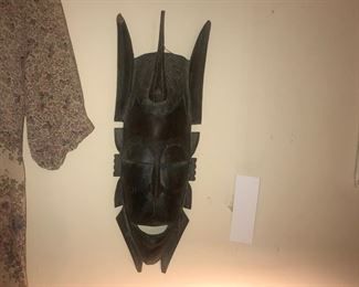 Items Located In The 3rd Bedroom ( MASTER)