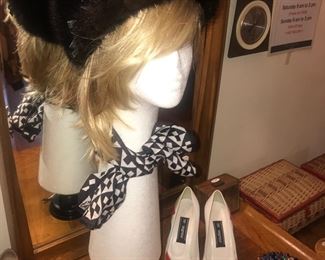 Items Located In The 3rd Bedroom ( MASTER)