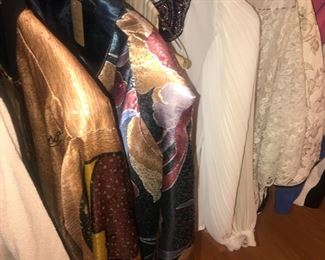 Items Located In The 3rd Bedroom ( MASTER) ~ Vintage Womens Clothing