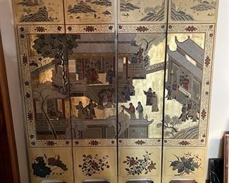 Here you see a four-paneled Chinoiserie room-divider screen.  