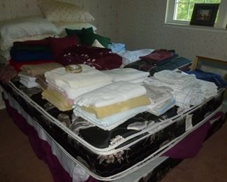 Full size bed & linens