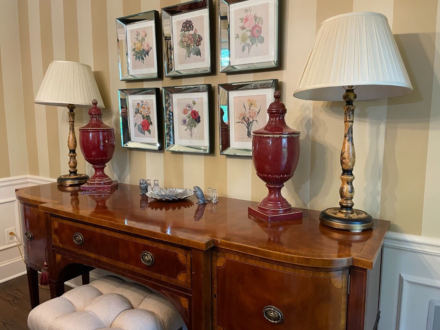 Mahogany banded Georgian Buffet