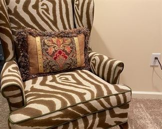 Giraffe pattern wing back chair