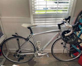 Raleigh professional clip in bike