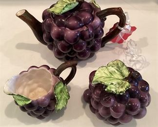 Lefton grape clusters tea set: tea pot, cream & sugar