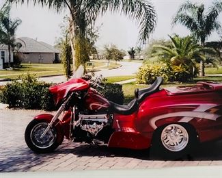 For Auction: 2006 Boss Hoss Trike Motorcycle, 5000 miles. Starting bid: $13,750. 