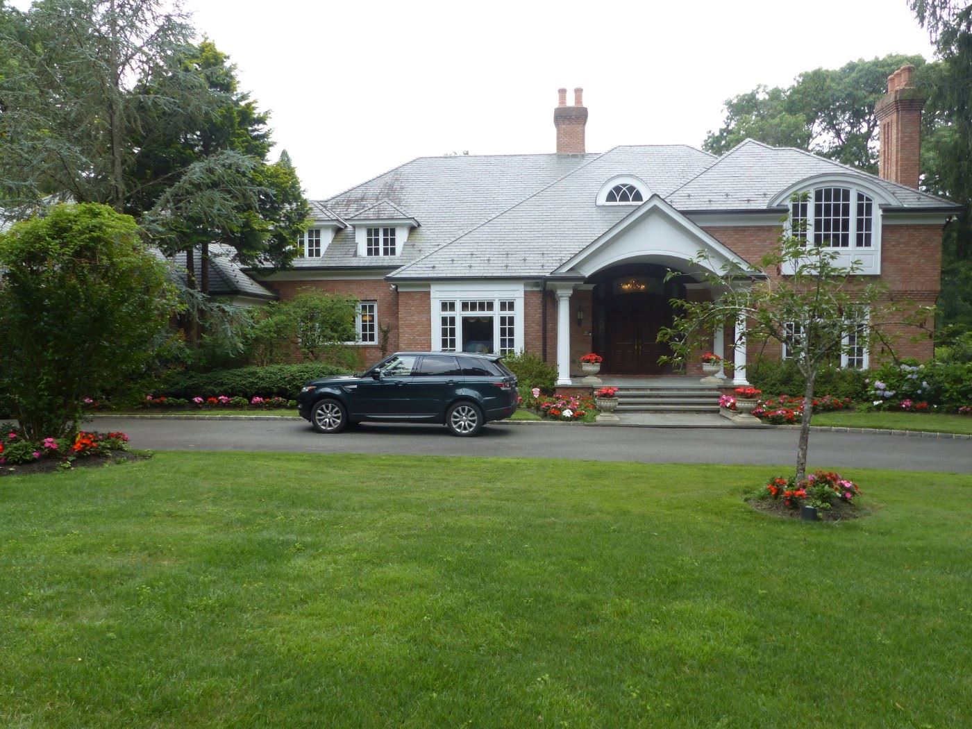 Gold Coast Brookville Tag Sale starts on 7/28/2023