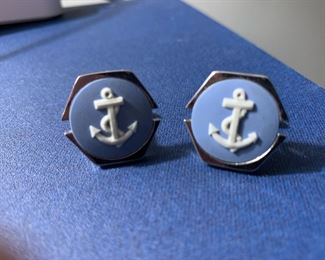 Wedge wood cufflinks- what every man needs!