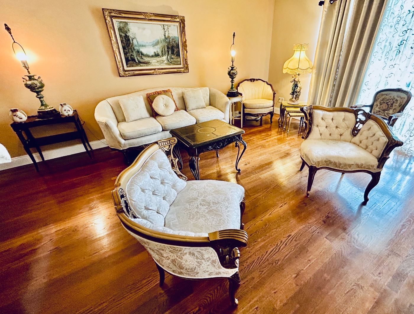 A RED TAG SALE NORTH WOODMERE ESTATE ANTIQUES... starts on 7/23/2023