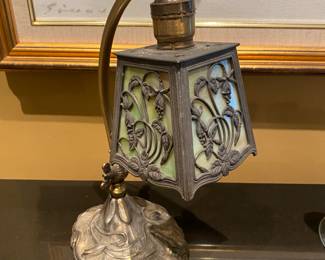 VINTAGE SLAG GLASS BRONZE TABLE LAMP