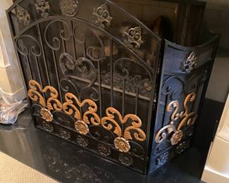 ORNATE FIREPLACE SCREEN