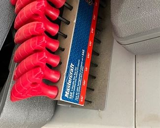 Mastercraft T-Handle Key Set