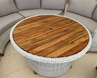 *New still with tags*  Nautica 7 piece circular seating with center umbrella table. overall diameter is 10'3". center table is 45" round.