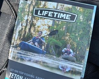 Lifetime TETON Angler 100 Sit-on-top fishing kayak + paddle (NEW still with tags)