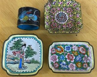 Assorted Small Oriental Pieces