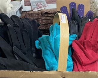 Ladies Gloves