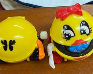 White Knob Mr. and Mrs. Pac Man