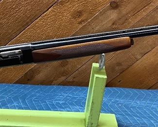 Winchester Model 50 12 Gauge Full Choke Semi-Auto Shotgun (100861)