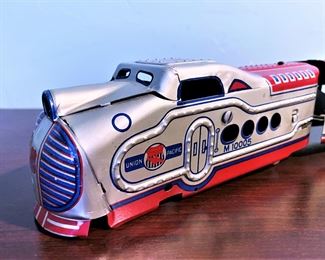 Vintage Marx Union Pacific Streamliner locomotive train 