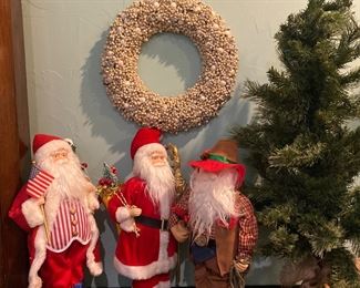 Santa figures and other Christmas & Holiday decor 