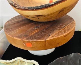 Hand carved wooden bowl
Wooden display stand 