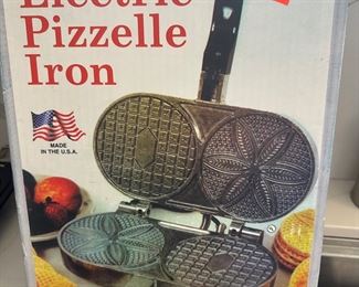Electric pizzelle iron 