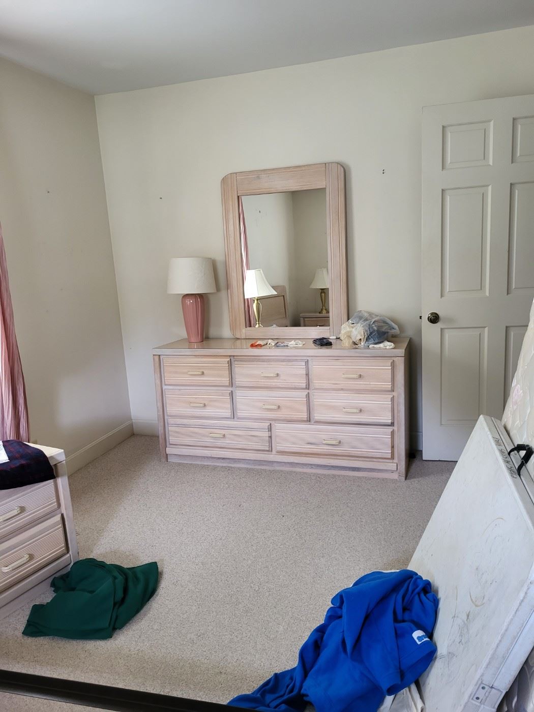 50 OFF SUNDAY!!! GREAT SMYRNA ESTATE SALE!! starts on 8/19/2023