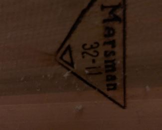 #18	Mersman 32-11 Solid Wood Side Table w/1 door - 20Dx22Wx20.5T	 $75.00 
