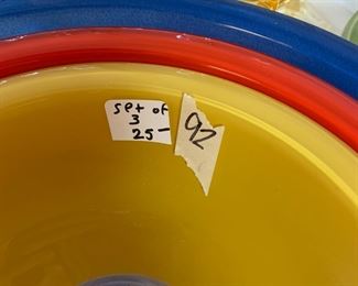 #92	Set of 3 Vtg. Pyrex Bowls w/glass Bottoms	 $25.00 
