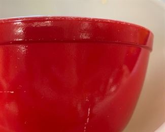 #91	Set of 2 Vtg. Pyrex mixing Bowls	 $30.00 
