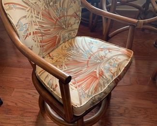 #95	Classic Rattan Bamboo Table w/glass top and 4 bamboo Swivel Chairs w/cushions - 4' Round x 29"T	 $450.00 
