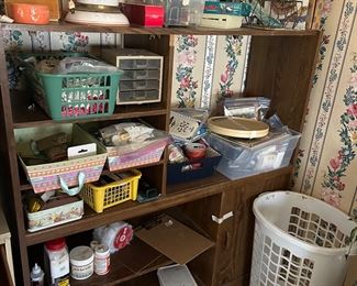 Assorted items 1$ each