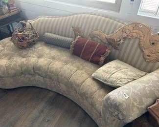 Dragon 20 $ . Sofa 50$