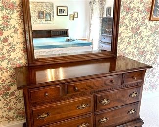 Ethan Allen Georgian Double Dresser