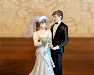 Vintage Bride & Groom Cake Topper