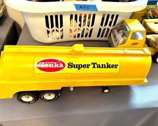 Vintage Tonka Super Tanker
